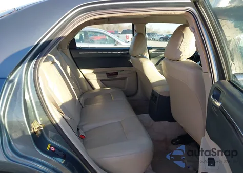 2006 Chrysler 300 Touring z USA, uszkodzony, nr VIN 2C3LA53G76H108463